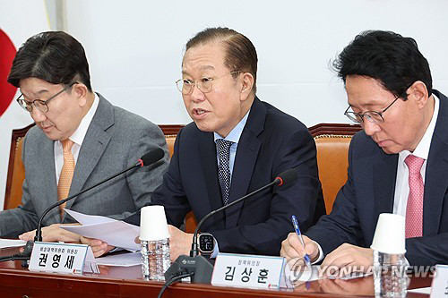 권영세 국민의힘 비상대책위원장이 20일 서울 여의도 국회에서 열린 비상대책위원회의에서 발언하고 있다.<연합뉴스>